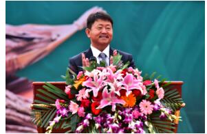 段治葵：響應(yīng)扶貧攻堅(jiān)政策，發(fā)展生態(tài)農(nóng)業(yè)，帶動(dòng)農(nóng)民增收致富