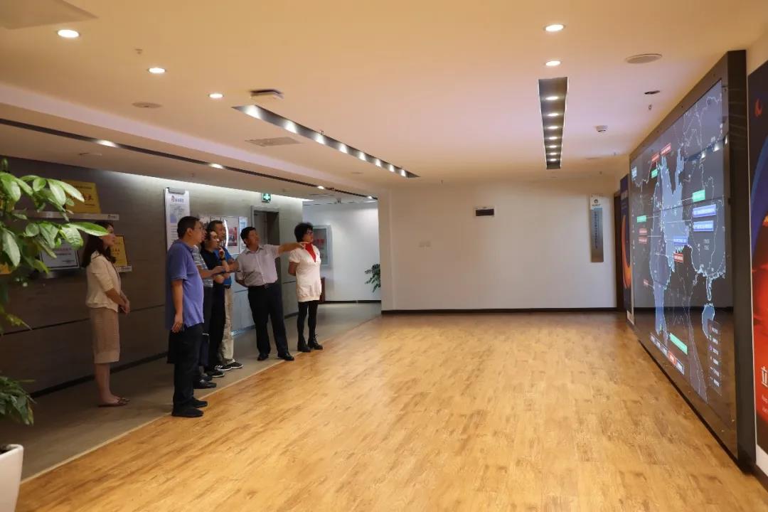 中國鐵路昆明局集團有限公司貨運部領導蒞臨公司指導交流