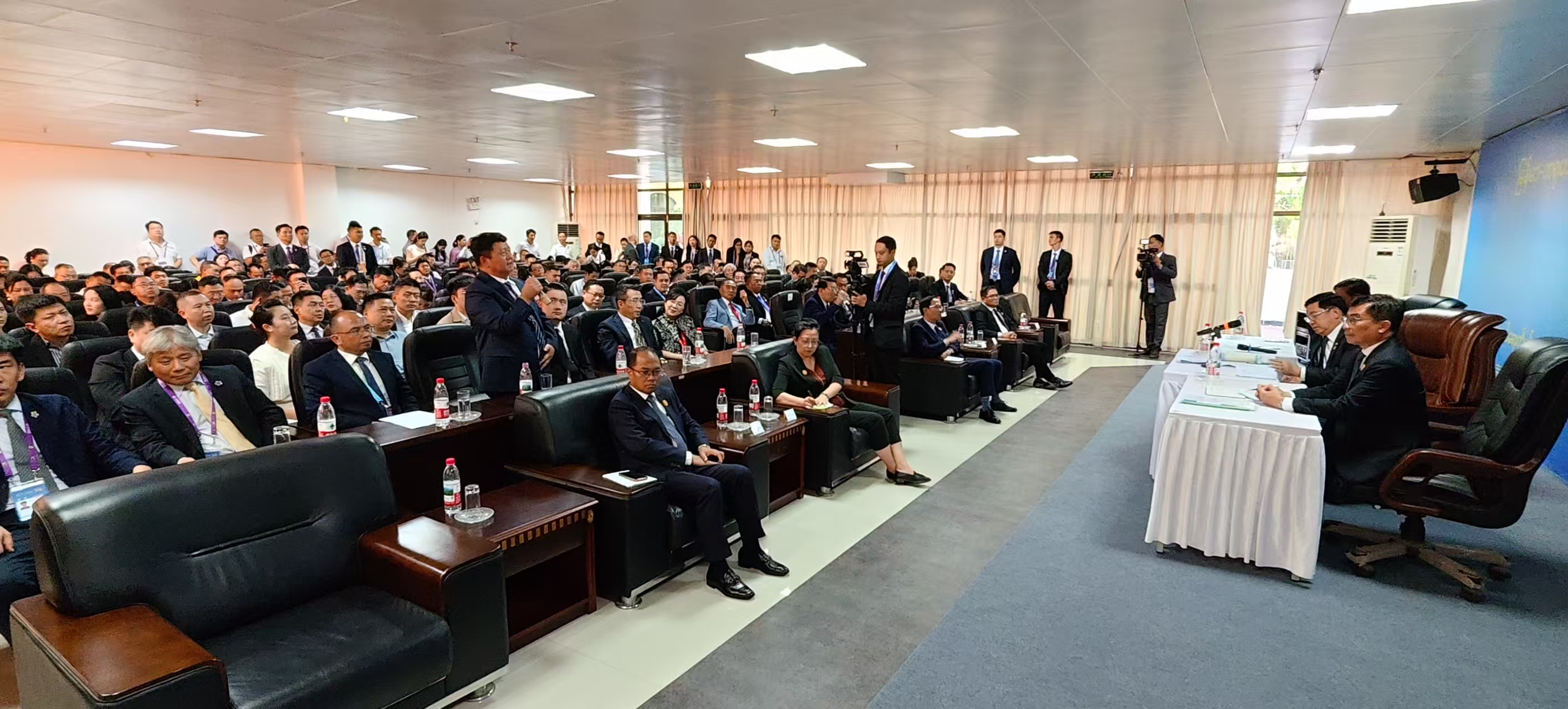 瑞和錦程董事長段治葵受邀出席中緬企業(yè)家見面會，并進行現(xiàn)場交流